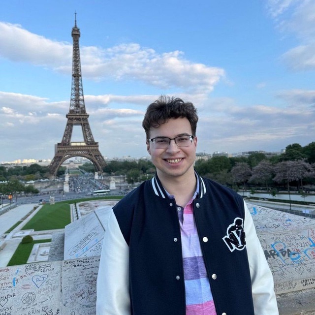 Михайло Штанденко